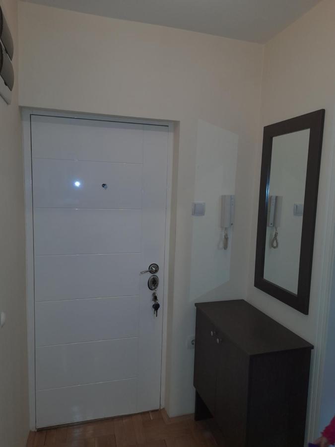 For You Apartman Ниш Экстерьер фото